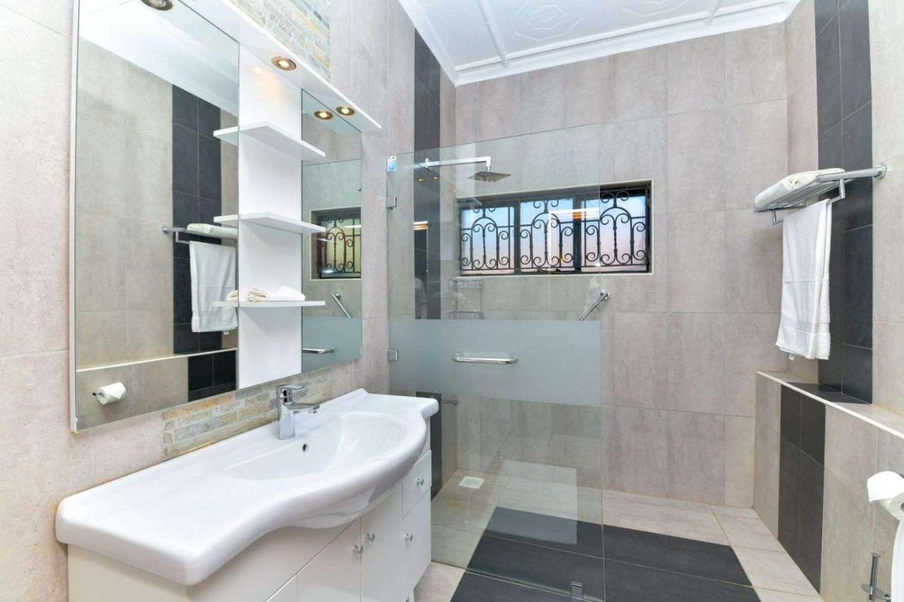 The Premier Suites 나이로비 외부 사진